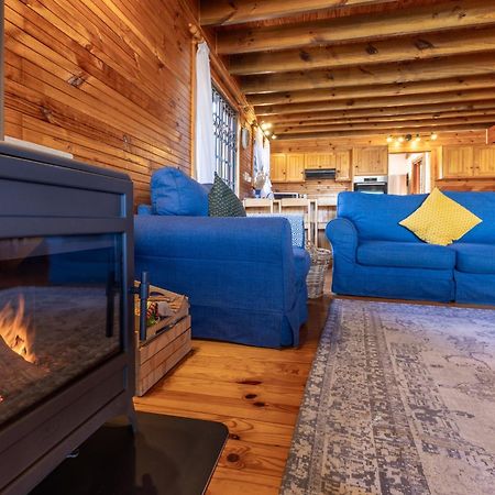 Lark House, Peaceful Mountain Home With Ocean Views And Power Backup Cape Town Eksteriør bilde