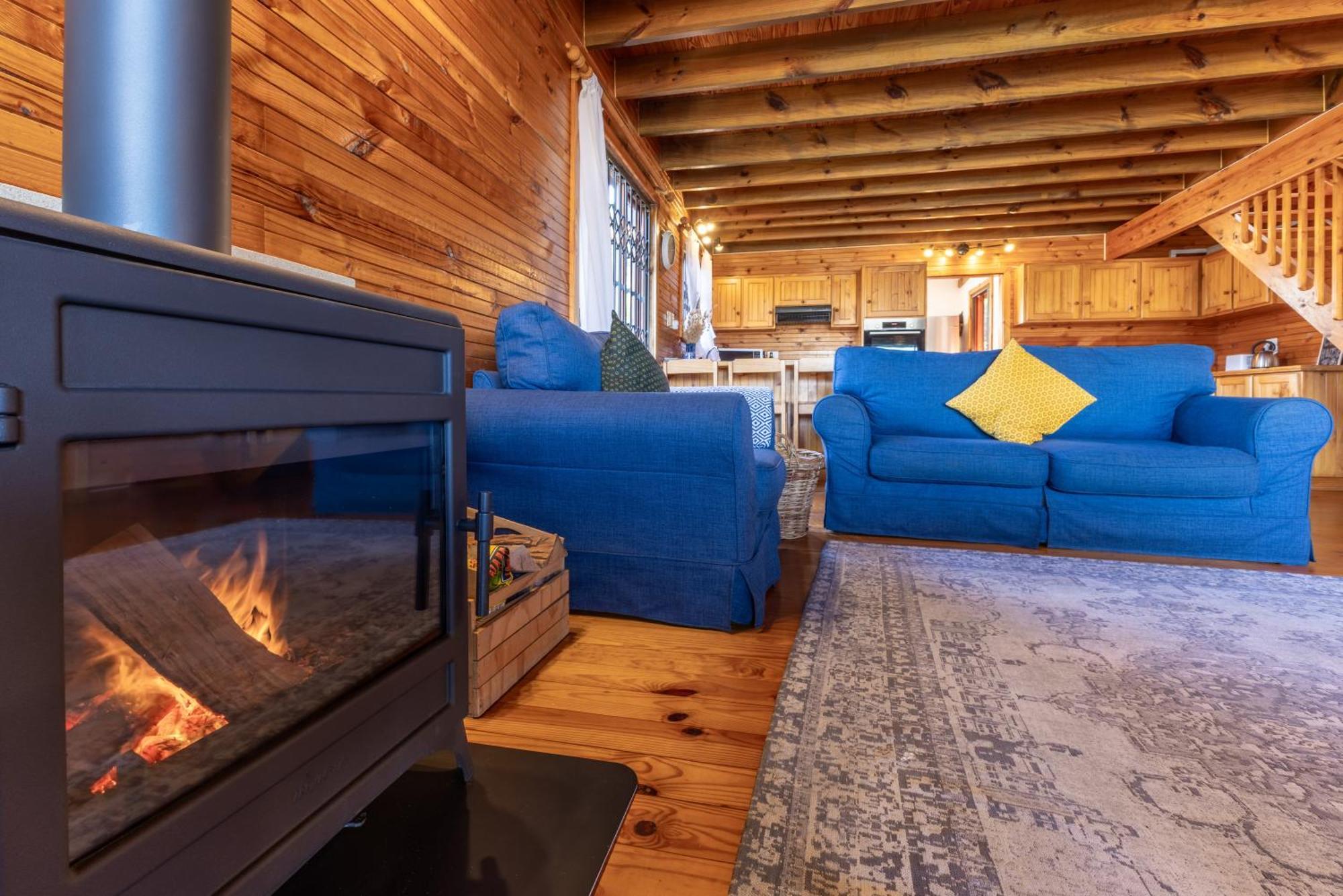 Lark House, Peaceful Mountain Home With Ocean Views And Power Backup Cape Town Eksteriør bilde