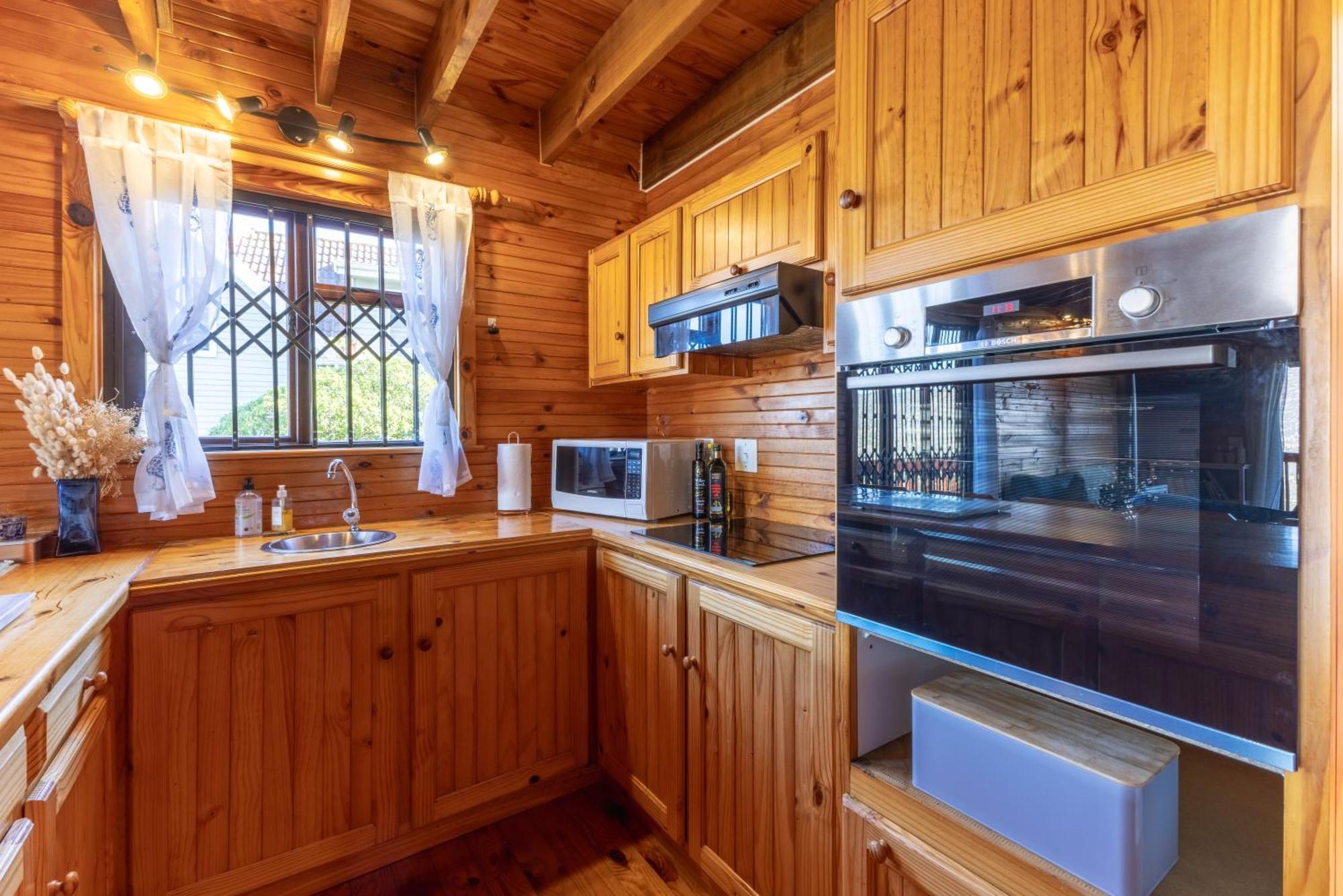 Lark House, Peaceful Mountain Home With Ocean Views And Power Backup Cape Town Eksteriør bilde